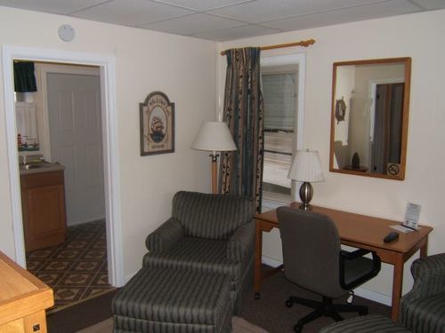 Marinette Inn Extérieur photo